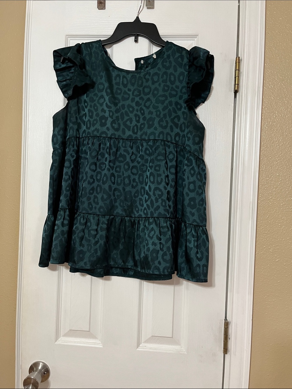 Girls' Green Leopard Print Ruffle Sleeve Top